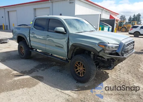 2023 Toyota Tacoma Trail Edition z USA, uszkodzony, nr VIN 3TYCZ5AN5PT132399